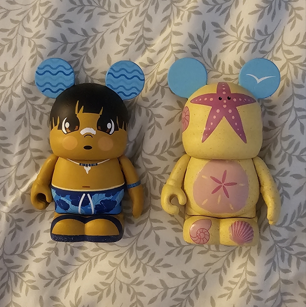 Lot of 2 Disney Vinylmation Cutesters Series 3 Figures
